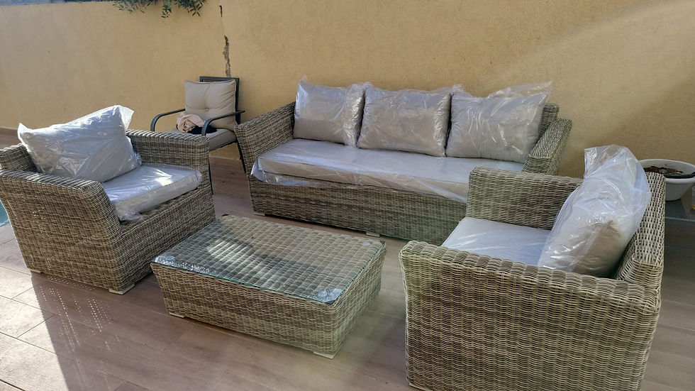 תמונה ממוזערת: אמסטרדם ו פינת ישיבה לגינה ולמרפסת תלת מראטן עגול מלא עם מבנה אלומיניום