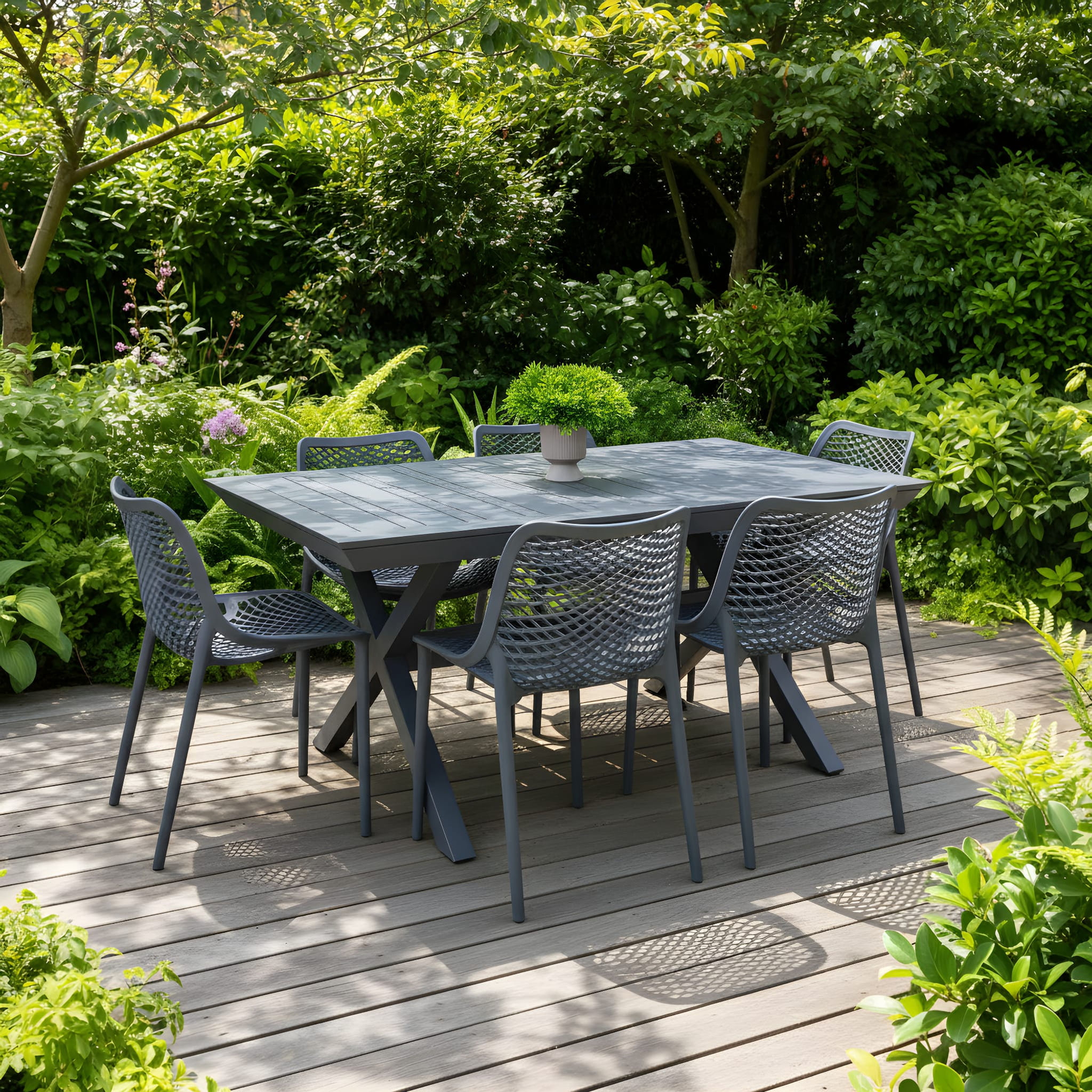 דגם איקס ו פינת אוכל לגינה אלומיניום, נפתח ל-2.43 מטר כולל 6 כיסאות פלסטיק