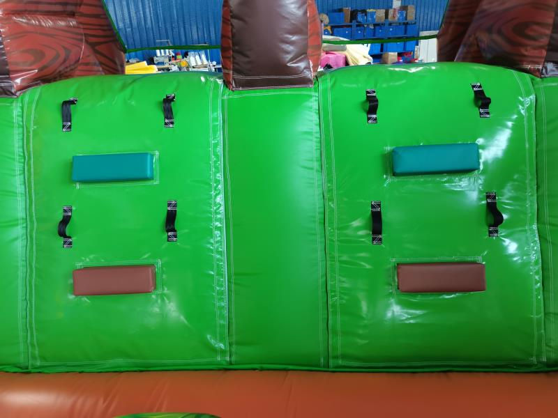 Thumbnail: מתנפח יבש "פנדה" 3.2*5*5.5 מטר -יד 2 למכירה