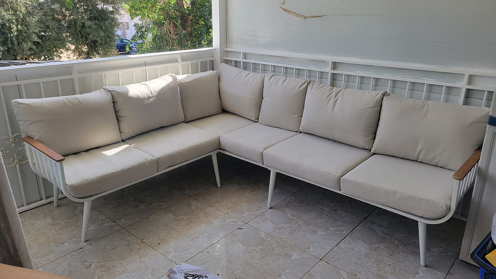 תמונה ממוזערת: סייפן I פינת ישיבה לגינה פינתית עשויה אלומיניום בשילוב ידיות במראה עץ