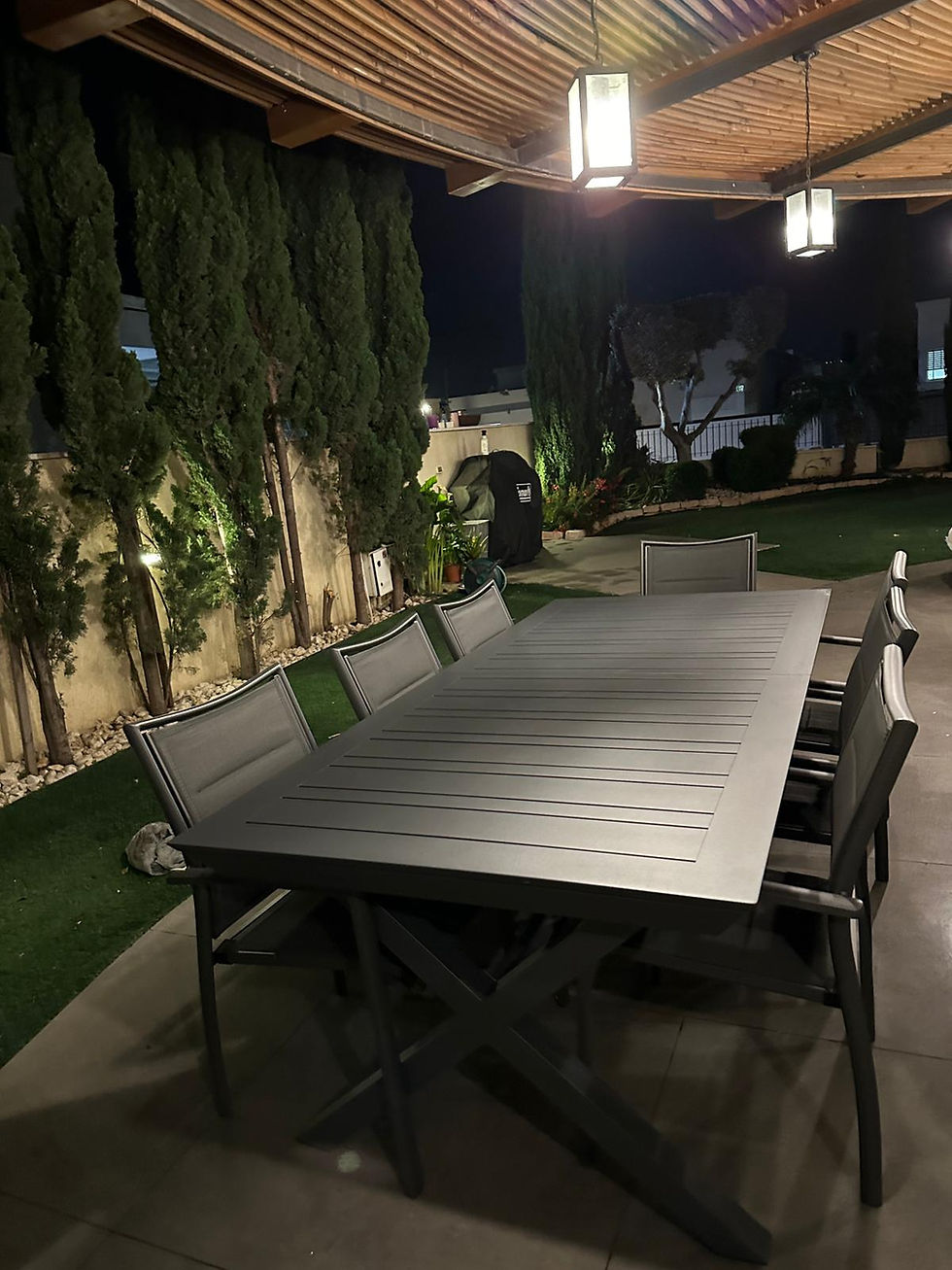 תמונה ממוזערת: דגם איקס ו פינת אוכל לגינה אלומיניום, 216*100 נפתח ל-3 מטר כולל 6 כיסאות מרופדים