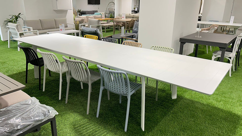 תמונה ממוזערת: הולנד 4 מטר ו פינת אוכל לגינה מאלומיניום 266*110 נפתח ל-4 מטר, כוללת 8 כיסאות