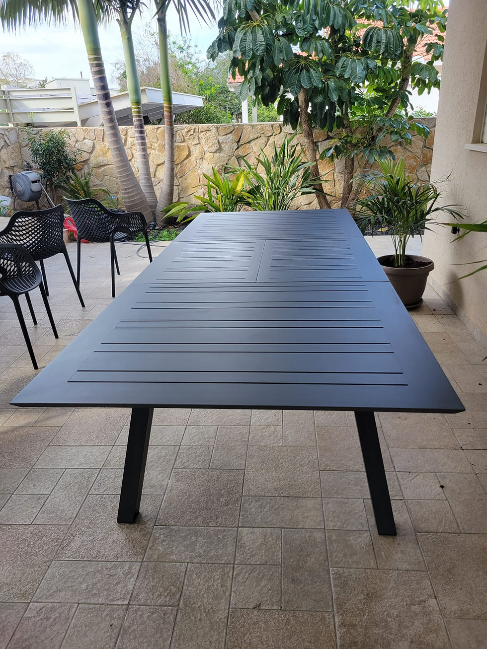 תמונה ממוזערת: שולחן אוכל לגינה דגם "אלכסון" 172*100, נפתח ל-2.43 מטר, 100% אלומיניום