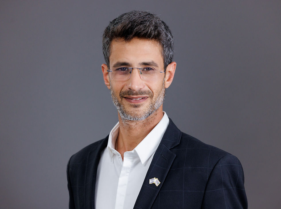אביחי שטרן