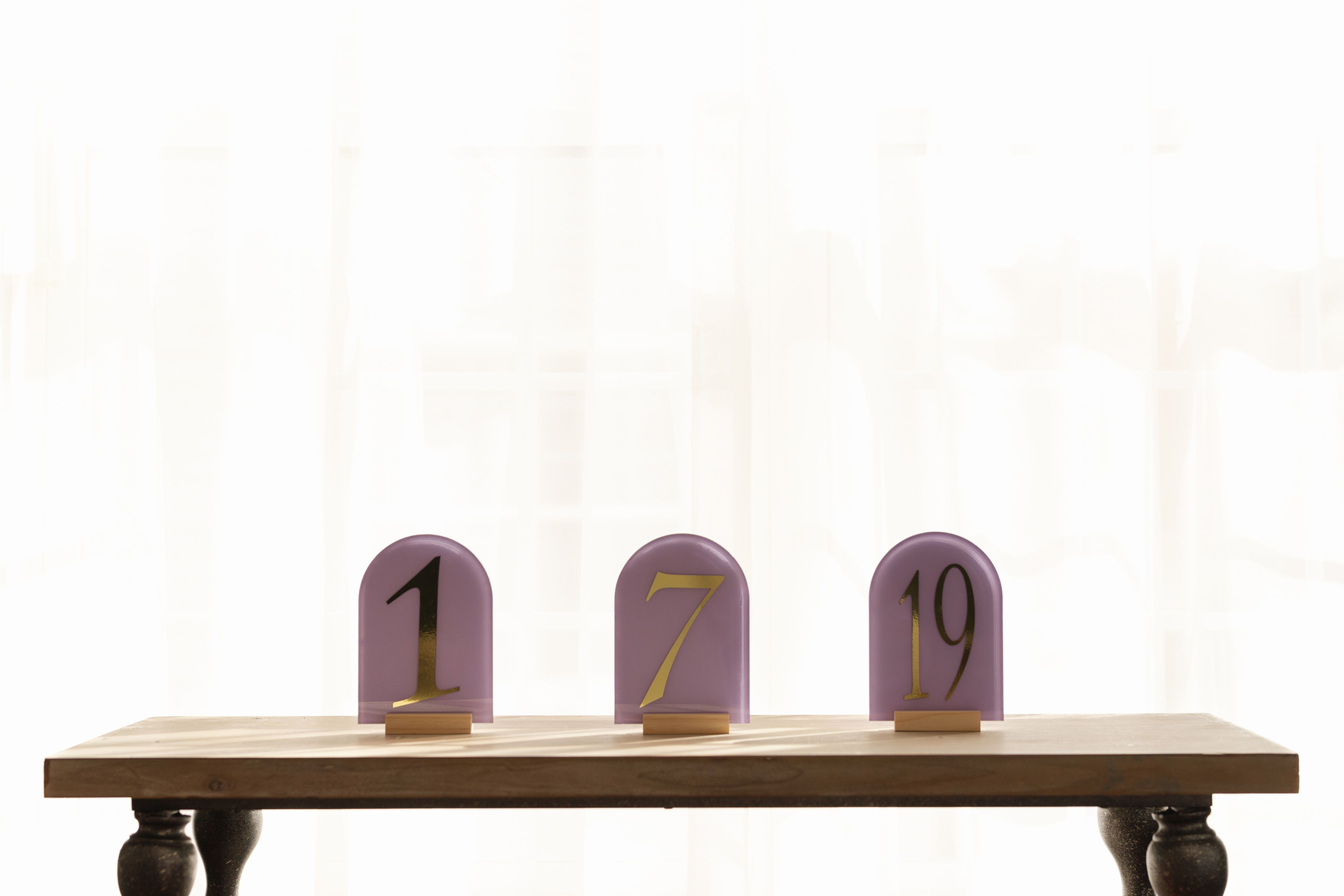 Table Numbers : Lilac and Gold Collection