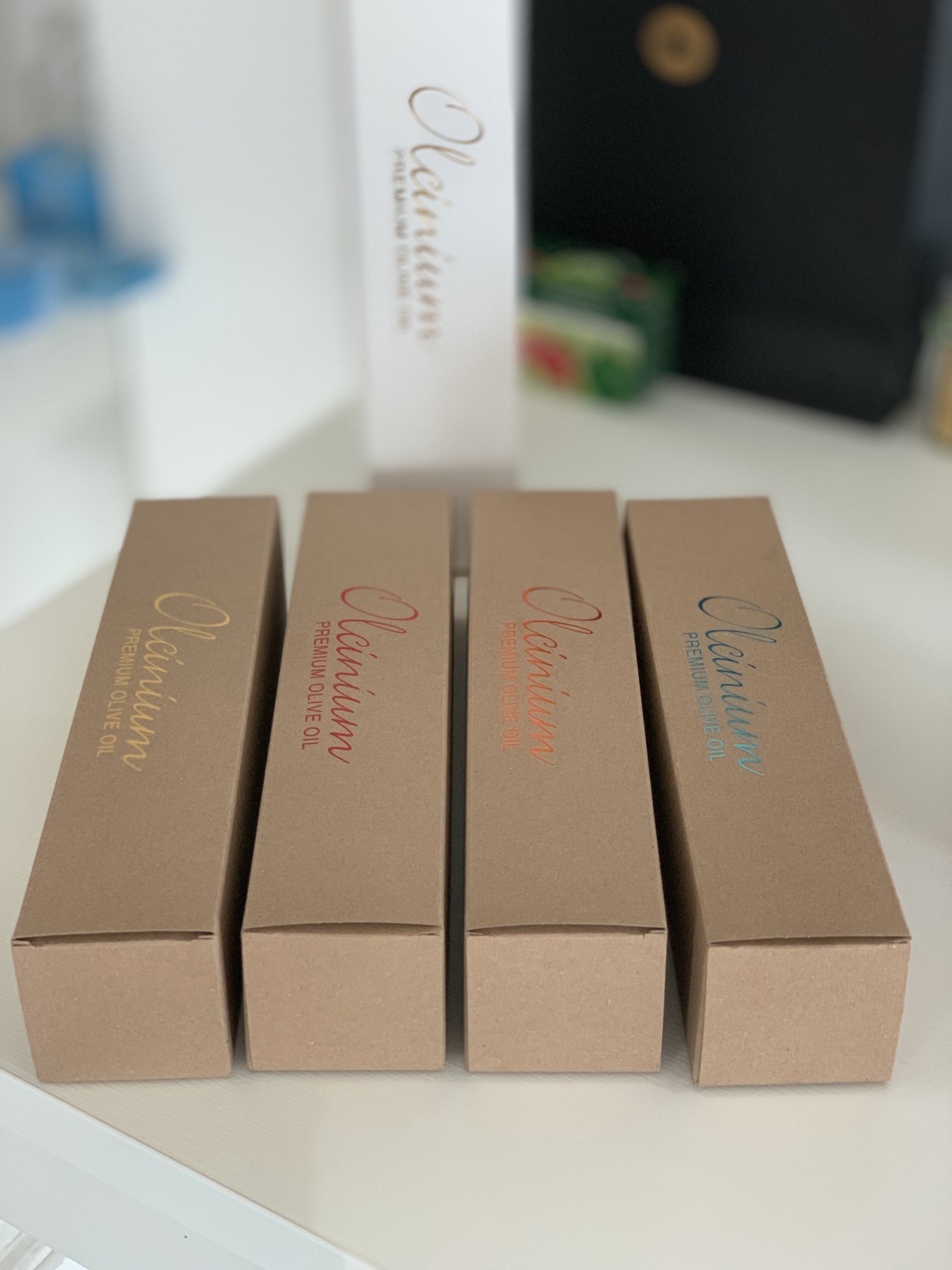 Box for olive oil
