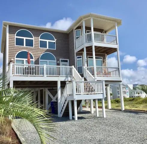 Paradise Found - Ocean Isle Beach, NC - Vacation Rental Home