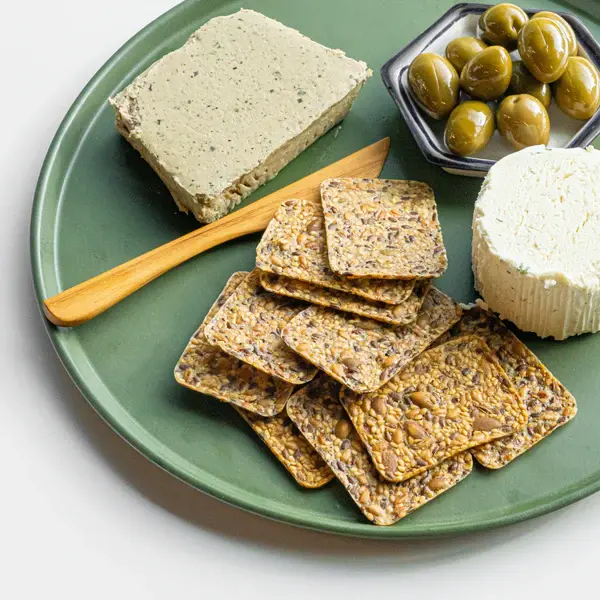 Thumbnail: Top Seedz Black Pepper & Tumeric Crackers