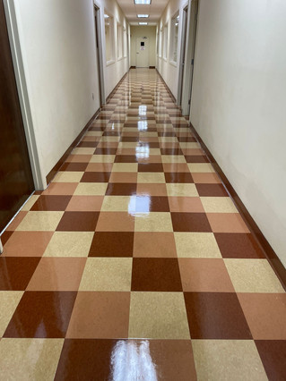 Scrubbing floor - MB Floor SolutionsMiami-007