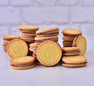 Vanilla_cookies_cocoa_cream_edited.jpg