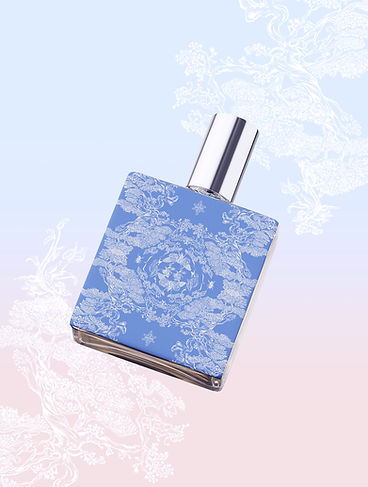Revise1 Perfume Bottle Mockup 04 - Free Sample.jpg