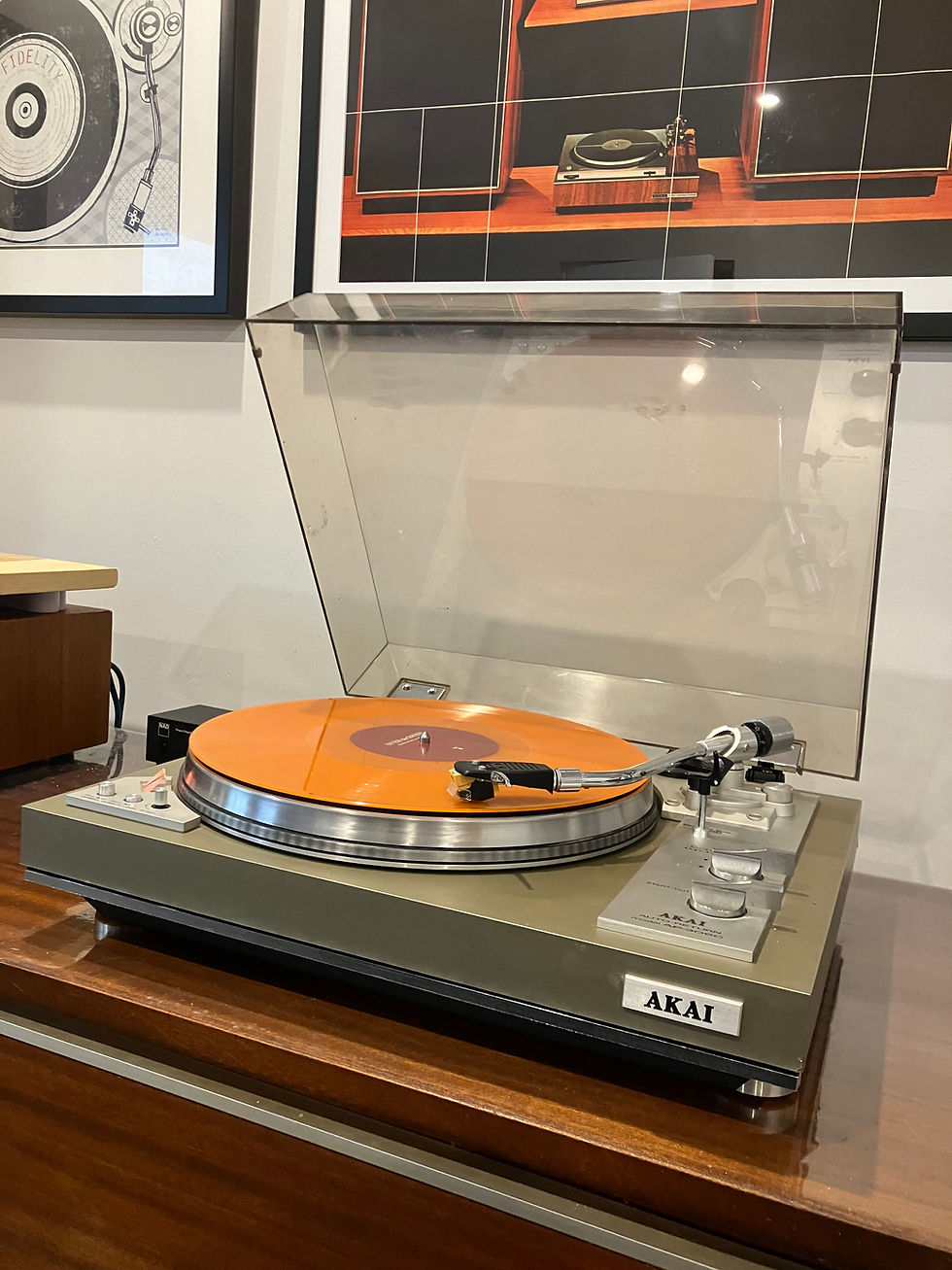 Thumbnail: Akai AP-306C Direct Drive Turntable