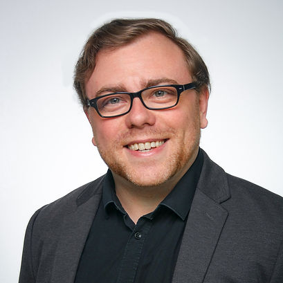 Bewerbungsfoto Mainhardt Daniel (2)1_edited.jpg