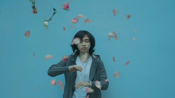 CAO NGOC CU - THE INDIE OWL in the indie flow.