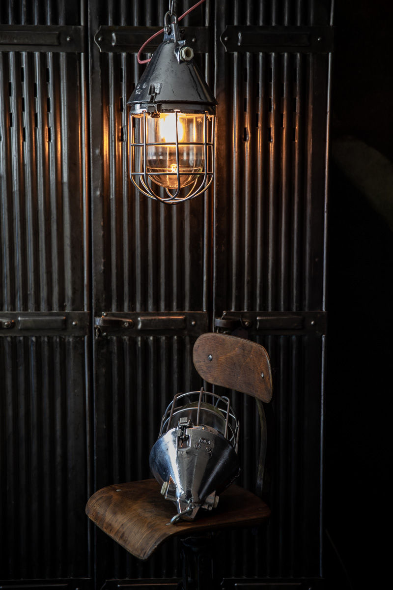 EOW Lampe
