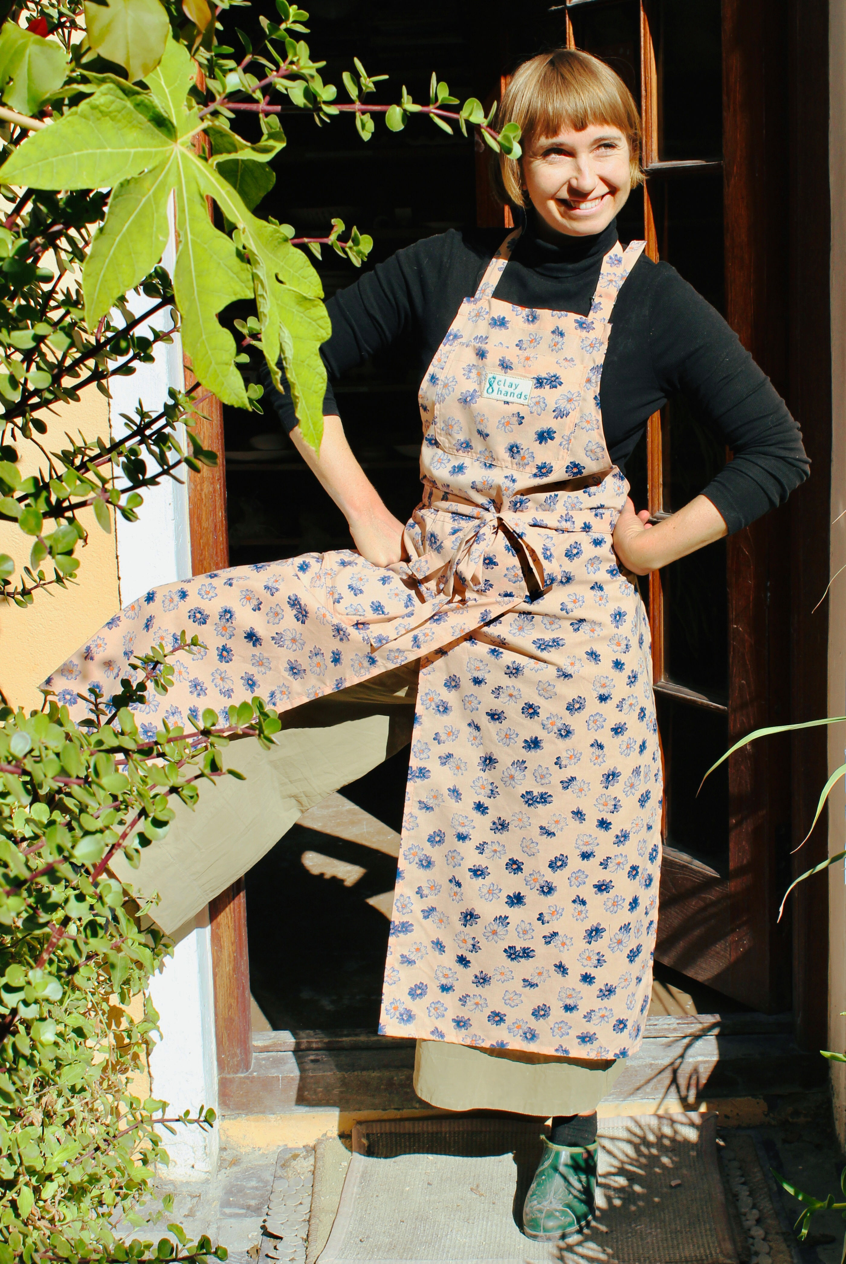 Floral pink Split Leg apron