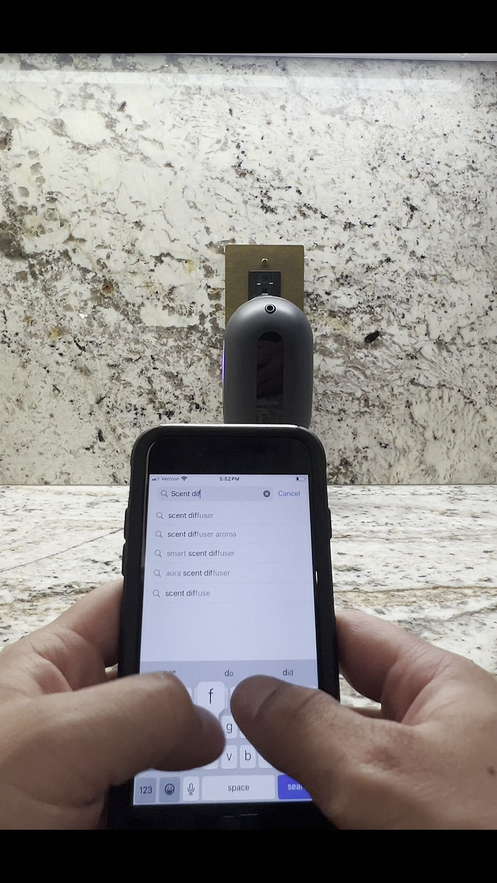 Thumbnail: Aura Plug Diffuser