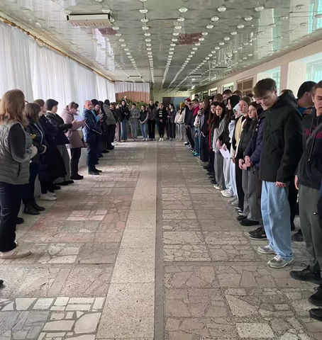 Лінійка, присвячена актуальним проблемам та досягненням наших учнів!