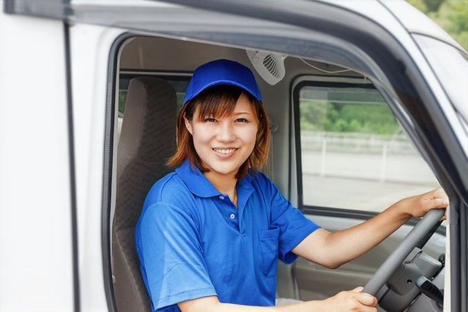 女性運転手