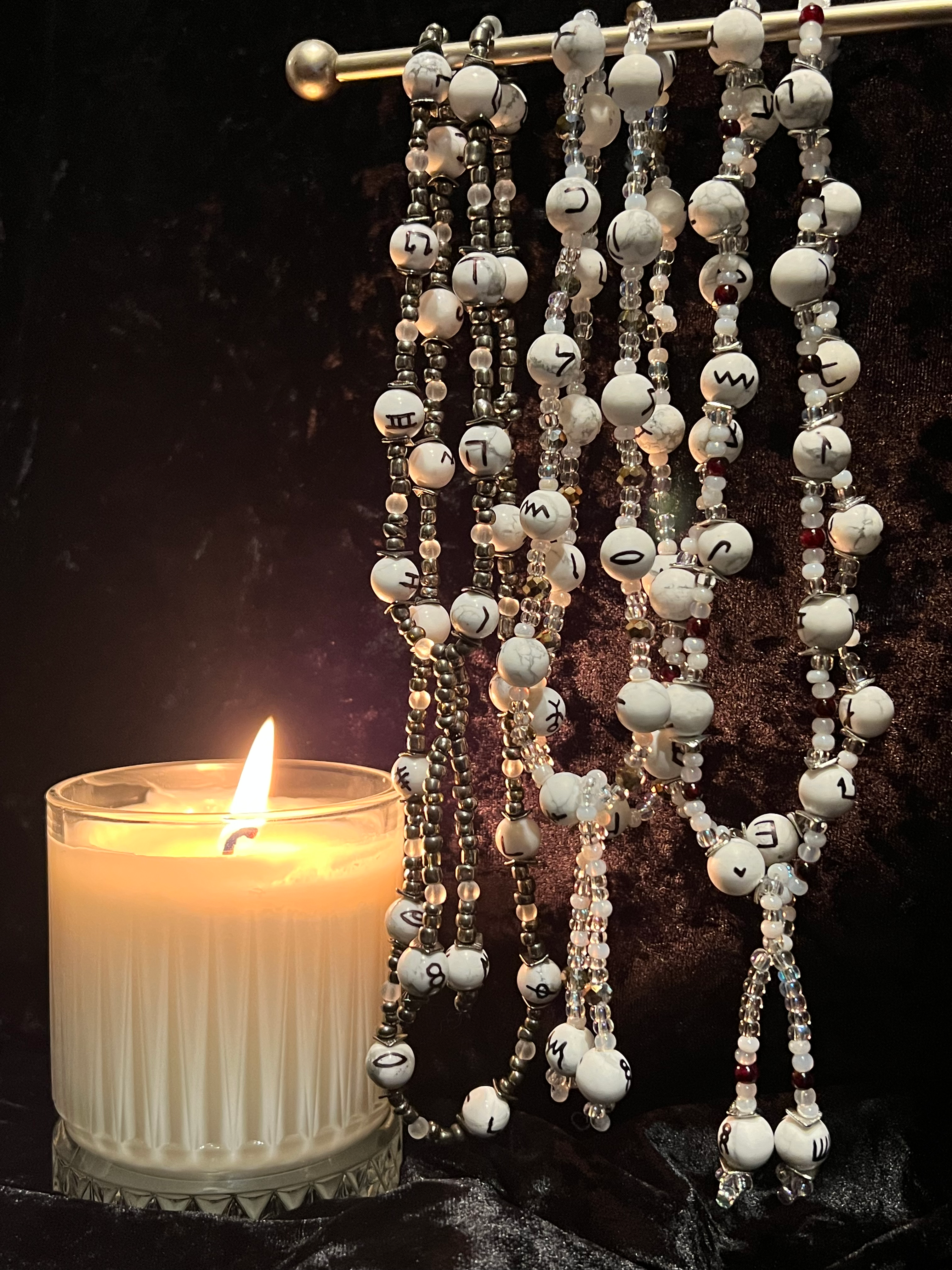 Stone - Howlite
