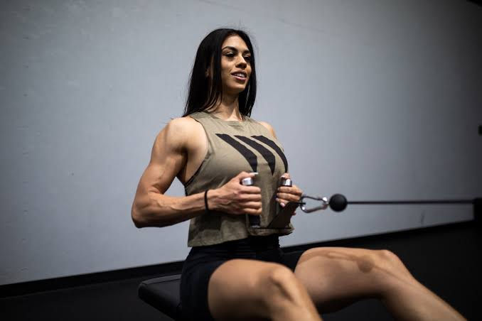 THE 2:1 RATIO ROUTINE TO PREVENT SHOULDER IMPINGEMENT