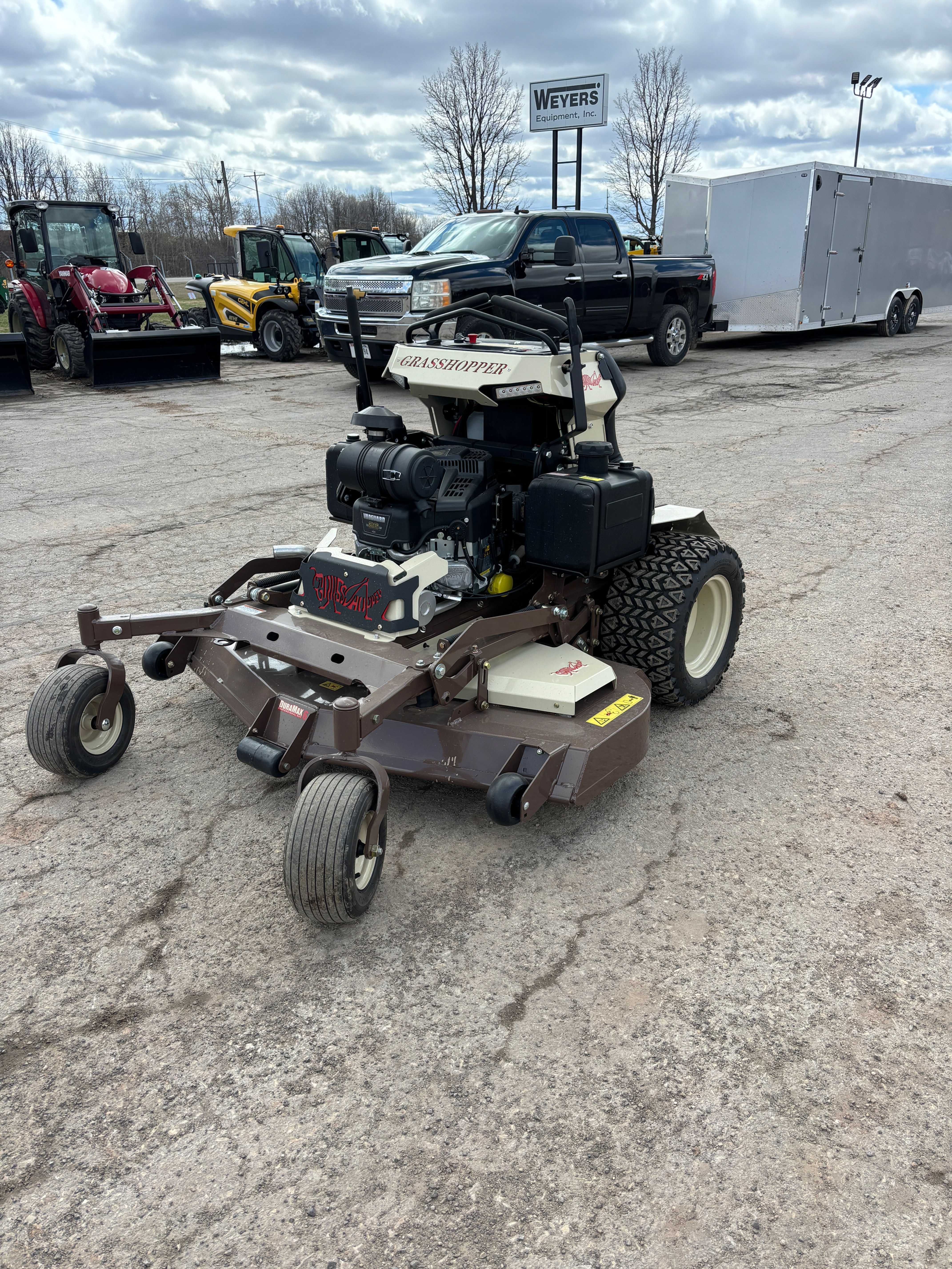 2024 Grasshopper SO26 Stand on Zero Turn Mower 61" Deck