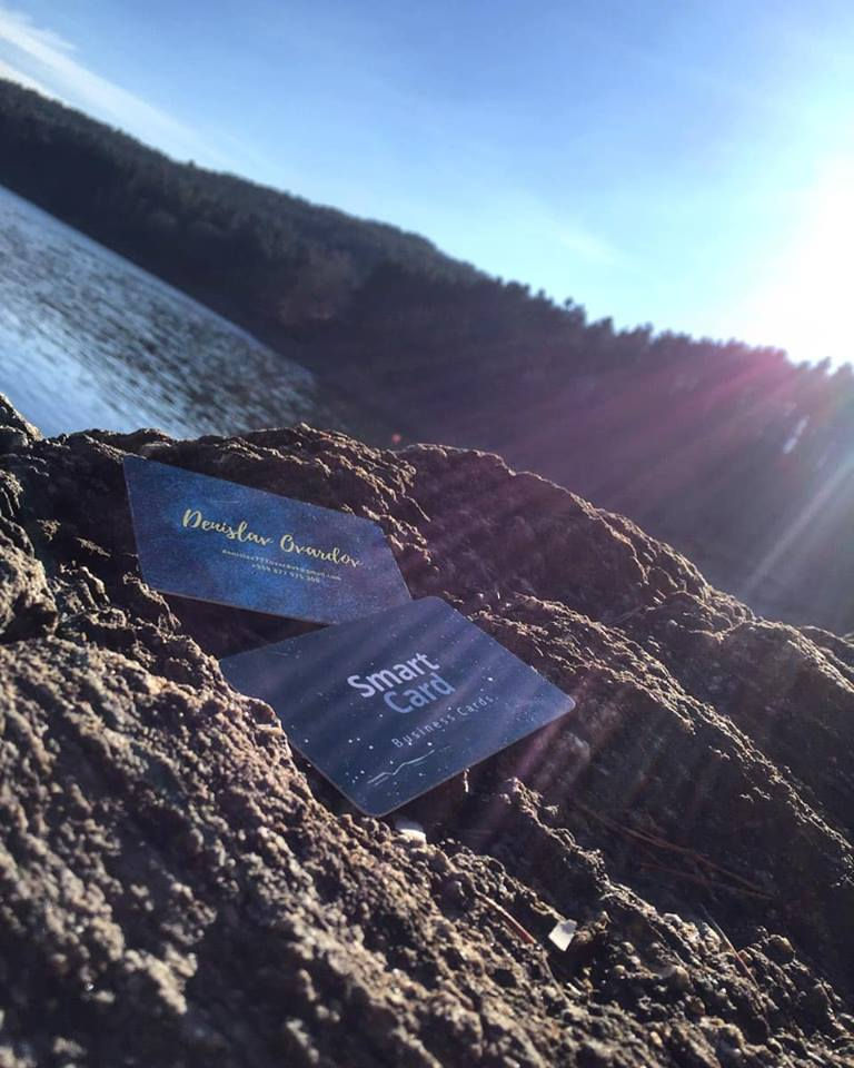 Thumbnail: Personalized Smart Business Card