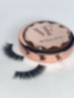 Thumbnail: Princess Cut + Lash Compact