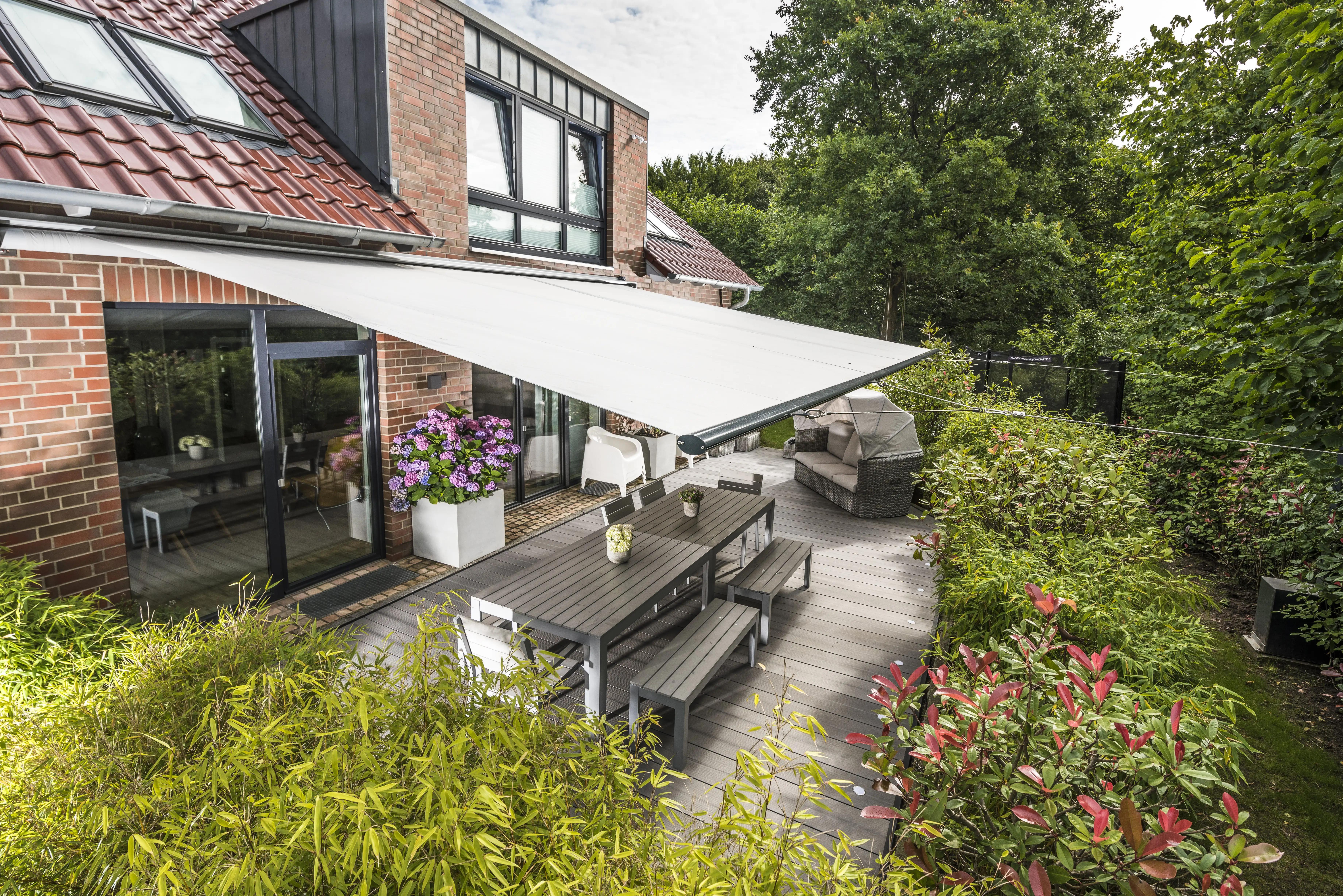 shade_system_retractable_shade_sail_shade_sail_ installer_sunshieldsail_