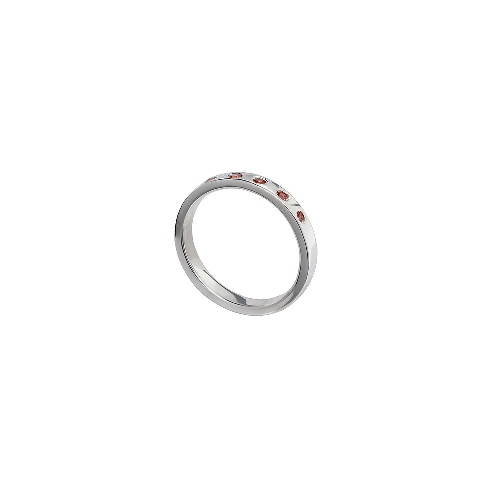 Thumbnail: LINE garnet ring in silver