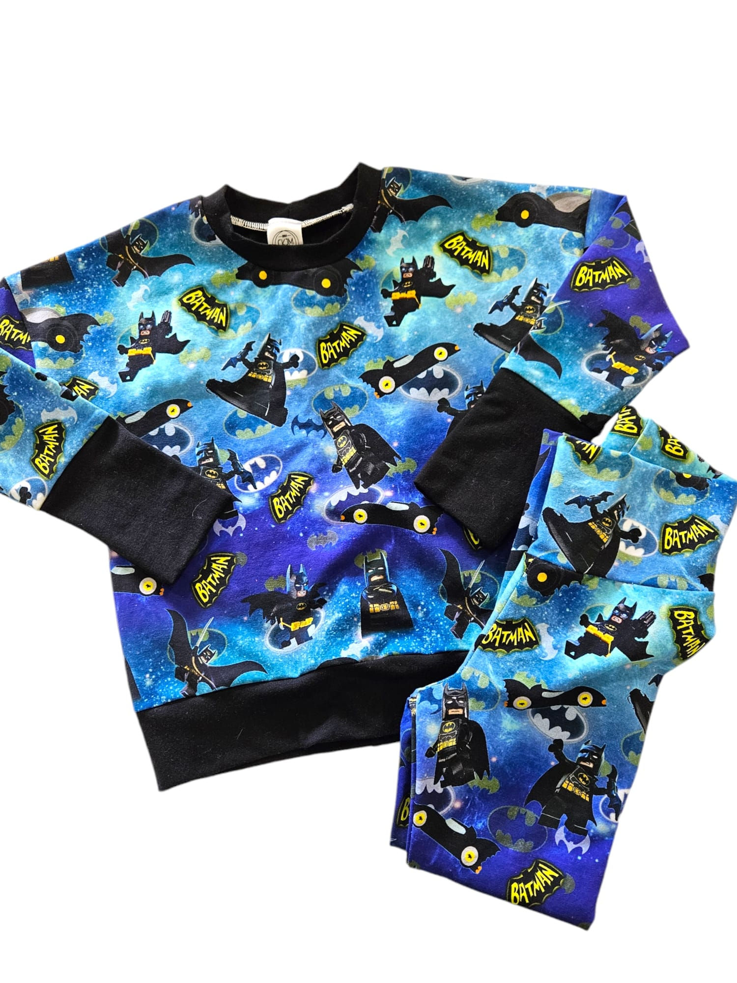 DOLMAN TOP WITH MATCHING PANTS BATMAN PRINT BLACK 1-3
