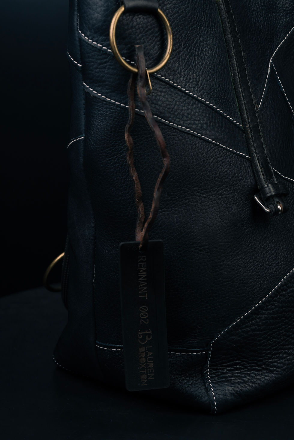 Thumbnail: Point Strap Tote Bag