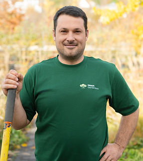 Arbnor Lekaj, Vorarbeiter und Gärtner beiPrima Gartenbau in Reinach BL.
