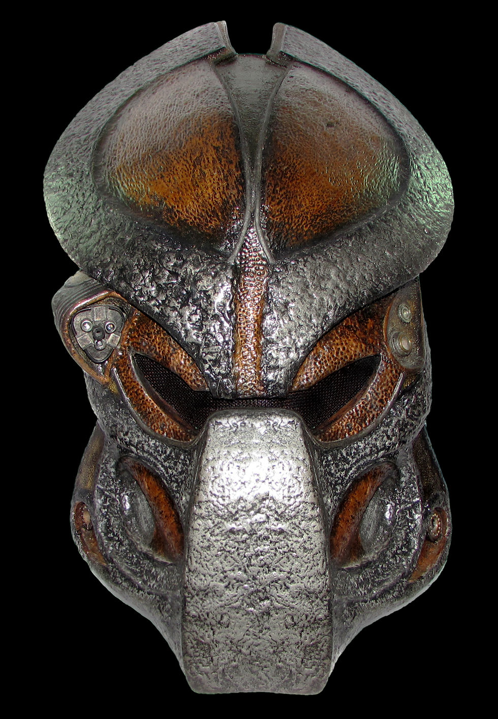 Capacete estilo "Predador"