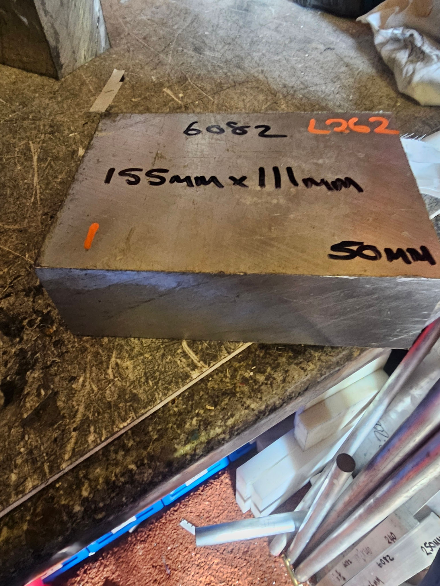 6082 Aluminium bar 155mm x 111mm
