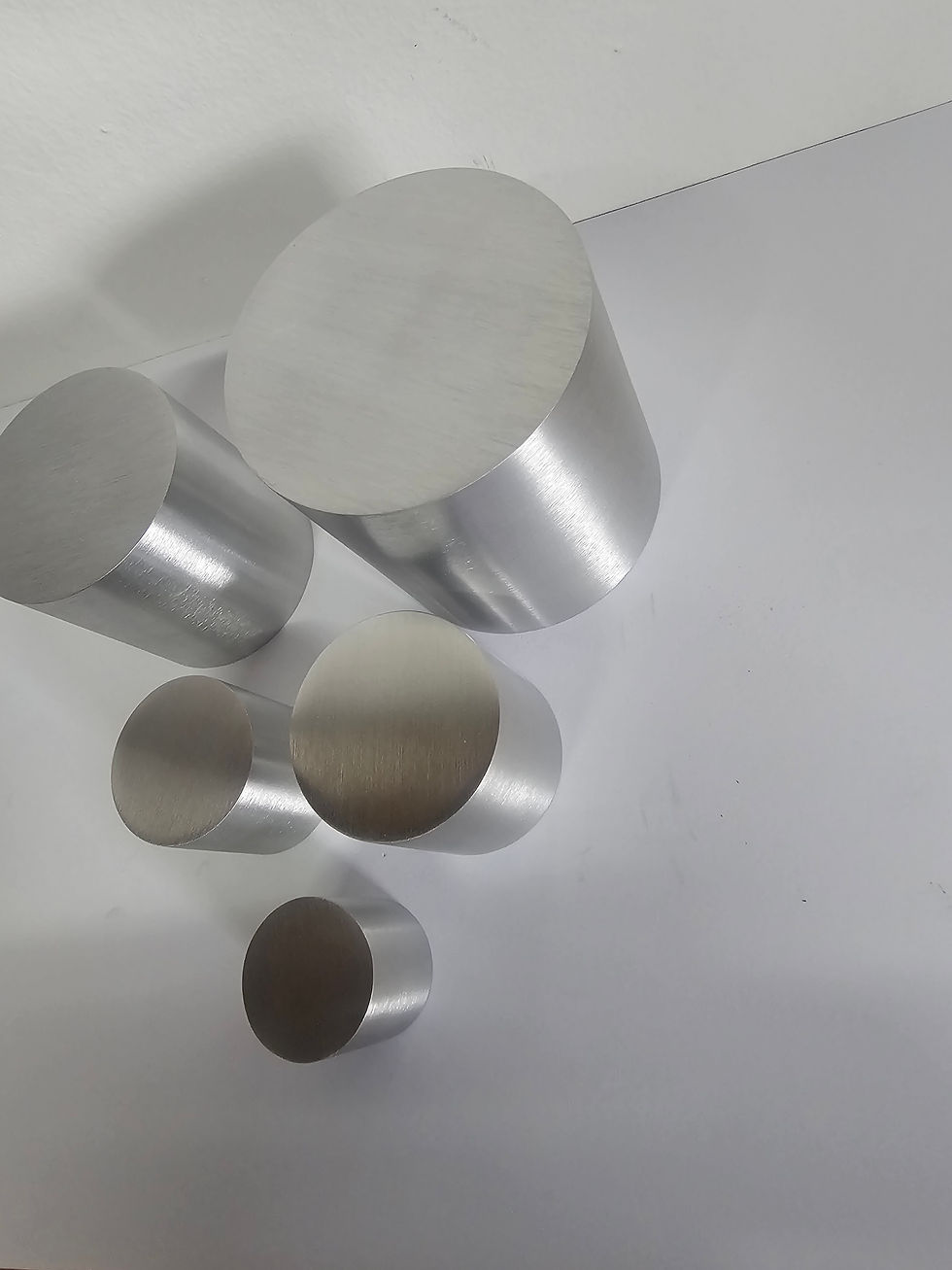 Aluminium cylinder satin Finish