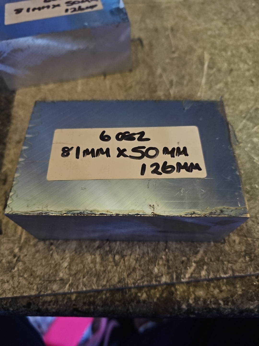 6082 Aluminium bar 81mm x 50mm 
