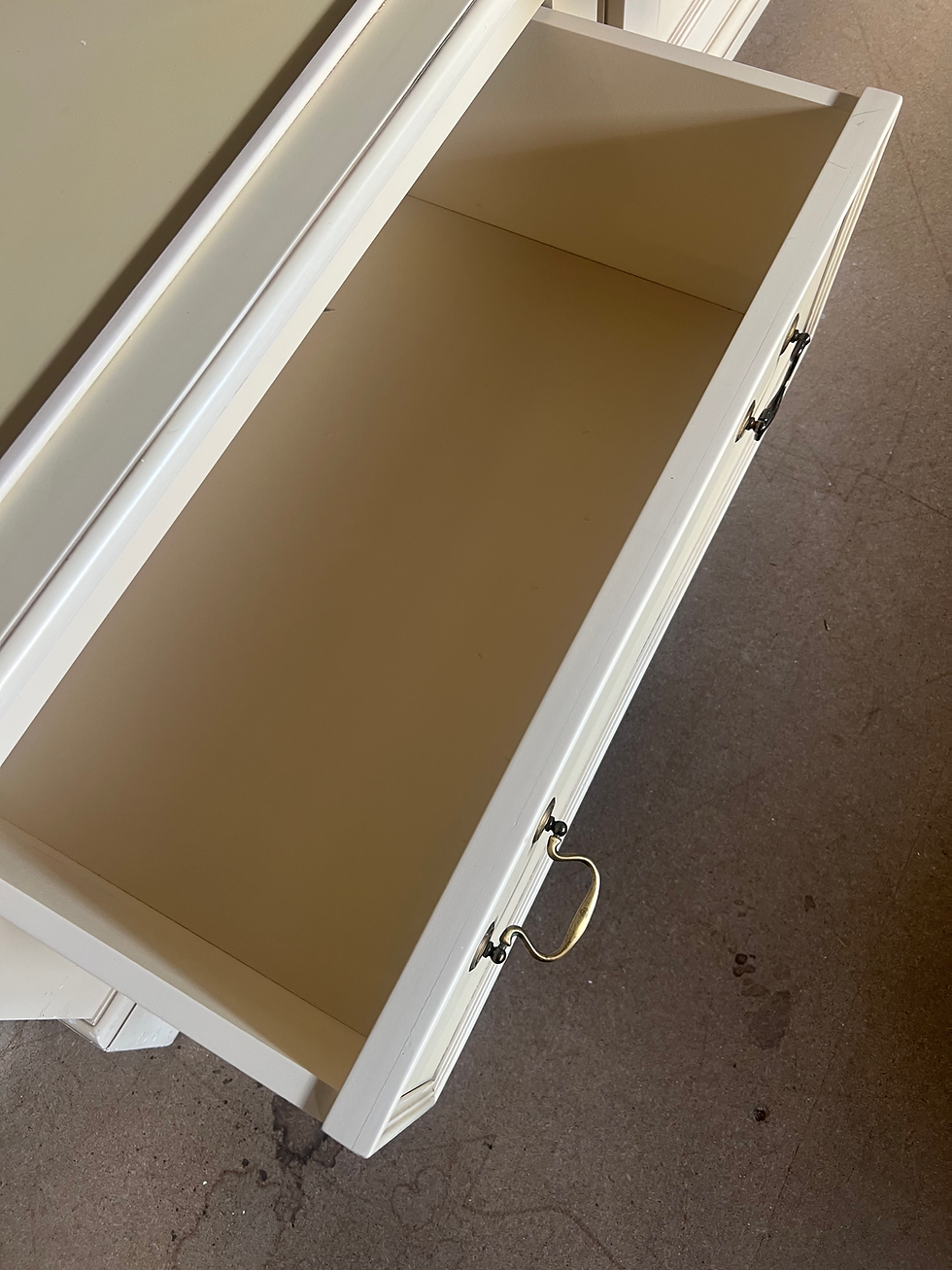 Thumbnail: Clifton single wardrobe (Ivory)