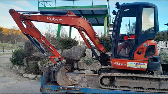 kubota-u35_a.jpg