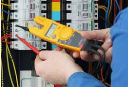 Revisão e manutenção elétrica