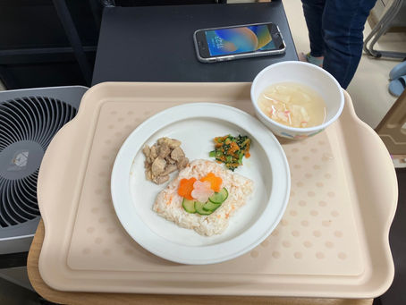 今日はお雛様ランチの日でした。