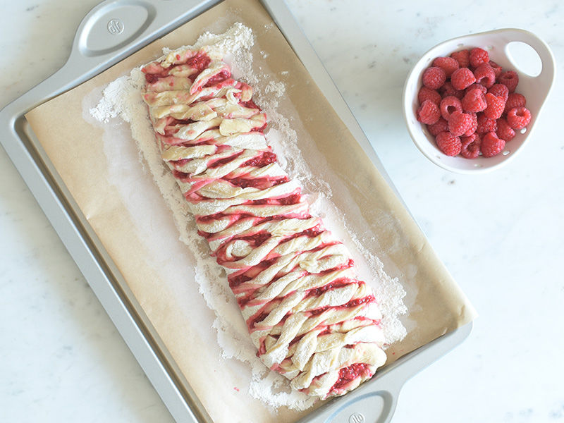 800x600_RaspberryBriocheBraid2.jpg