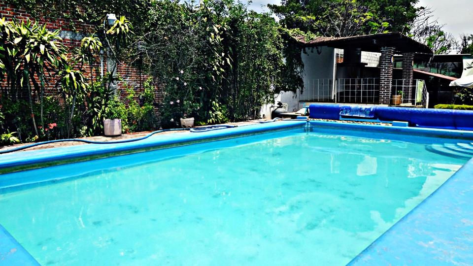 Alberca Manantial al Aire Libre
