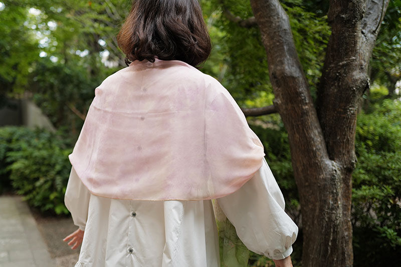サムネイル： しあわせ運ぶ 天使のストール  ～ ダリア ～