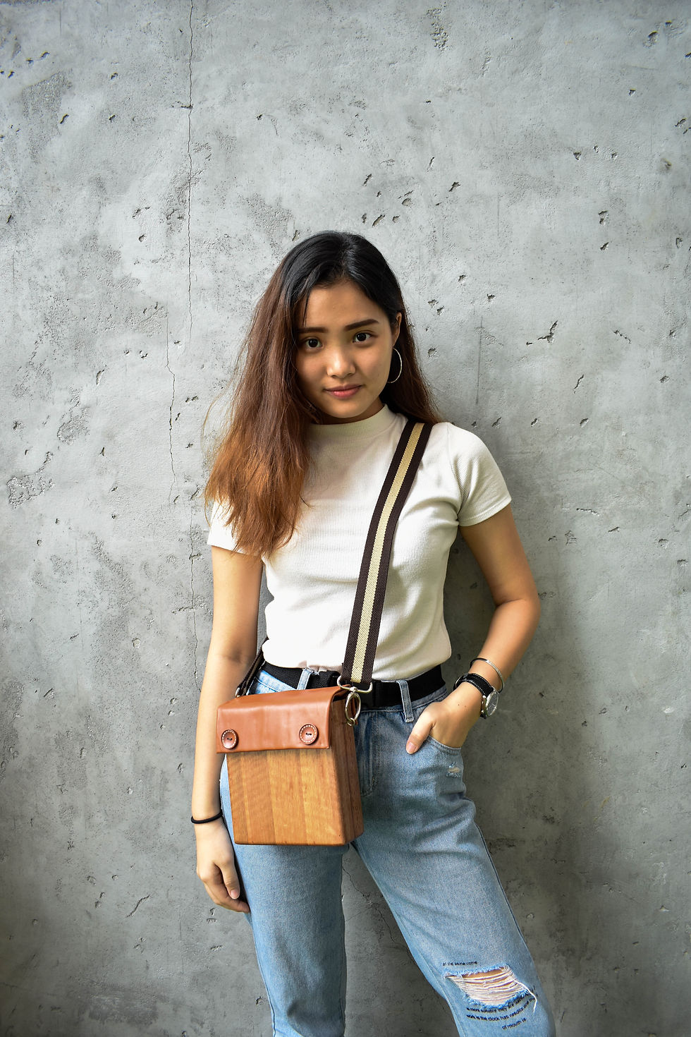 Thumbnail: Crossbody Bag, Wooden Brown Bag