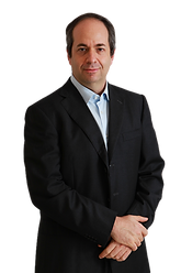 Roberto 41_edited.png