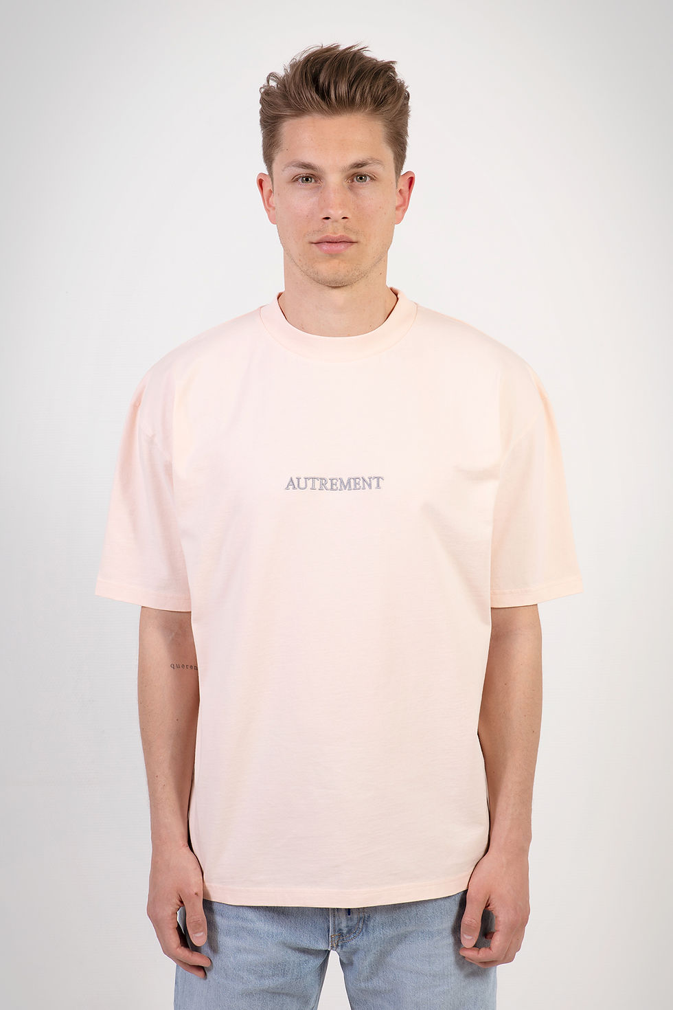 Thumbnail: Icon T-Shirt Peach