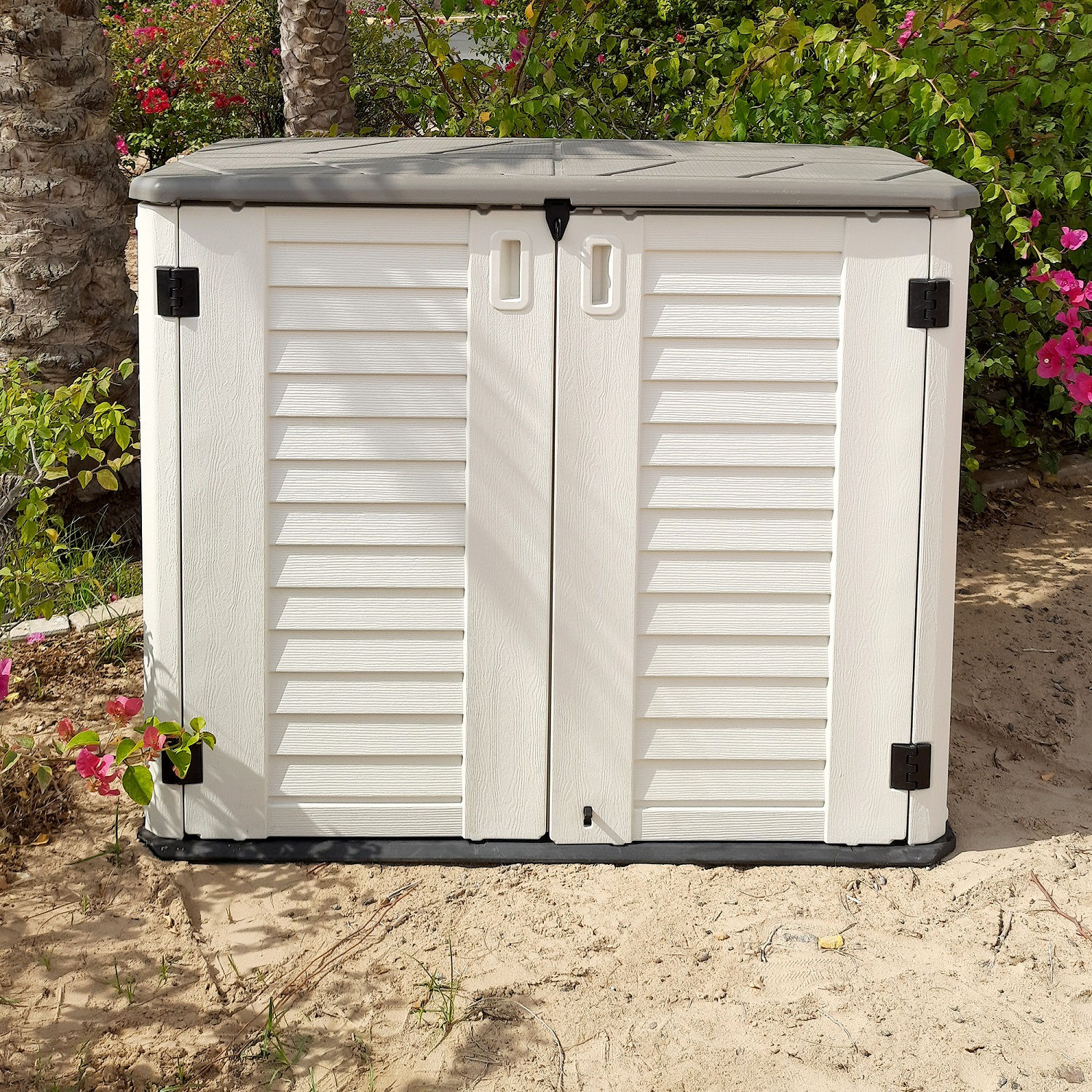 Outdoor Horizontal Storage Cabinet, 27 Cubic Feet