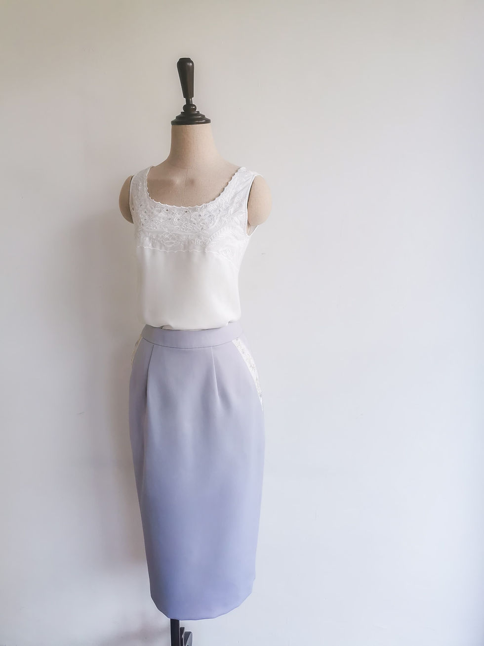 Thumbnail: Skirt with Embroidered Details in Lavender Grey