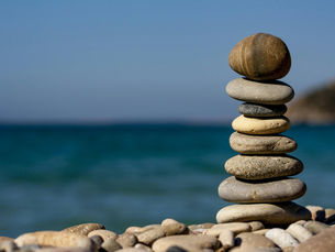 How to Balance Growth and Profitability as a Solopreneur Without Losing Your Mind